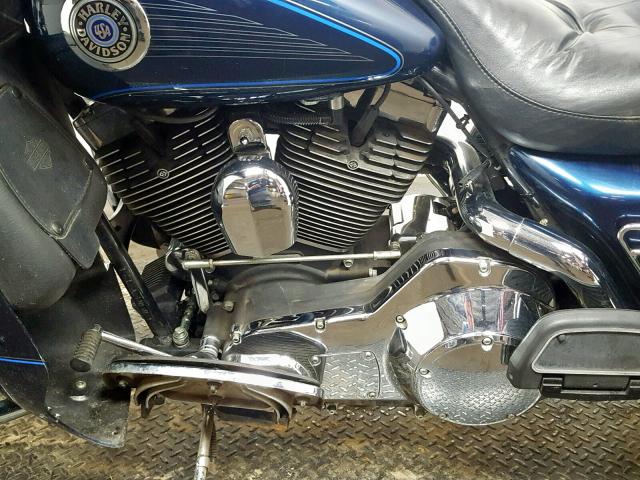 1HD1FCW152Y622438 - 2002 HARLEY-DAVIDSON FLHTCUI BLUE photo 6