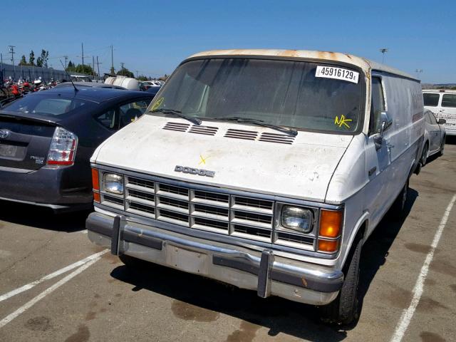 2B7HB21Y6PK519771 - 1993 DODGE RAM VAN B2 WHITE photo 2