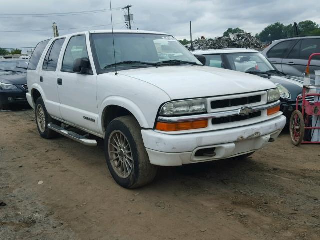 1GNDT13X24K134100 - 2004 CHEVROLET BLAZER WHITE photo 9