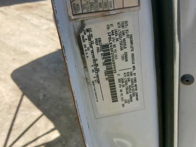 1FDLE40F2VHA89925 - 1997 FORD FORD WHITE photo 10