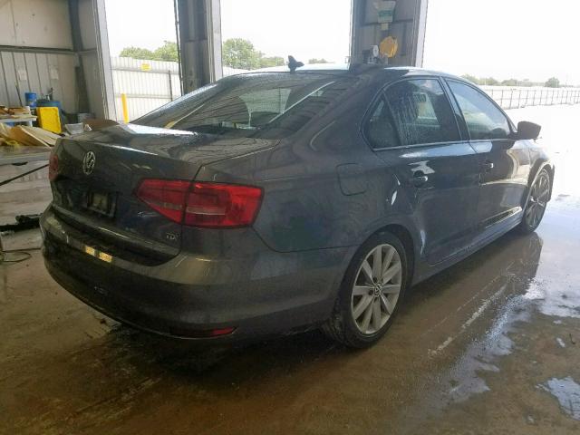 3VWLA7AJ0FM323882 - 2015 VOLKSWAGEN JETTA TDI GRAY photo 4