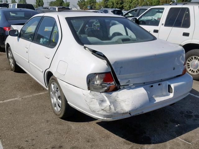 1N4DL01D3XC151438 - 1999 NISSAN ALTIMA XE WHITE photo 3