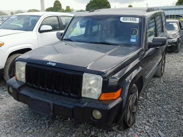 1J8HH48N66C267498 - 2006 JEEP COMMANDER BLACK photo 2