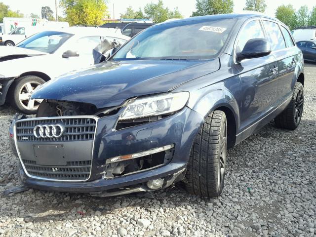 WA1BV94L97D045566 - 2007 AUDI Q7 4.2 QUA BLUE photo 2