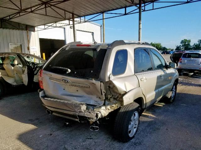 KNDJE723477450872 - 2007 KIA SPORTAGE E SILVER photo 4