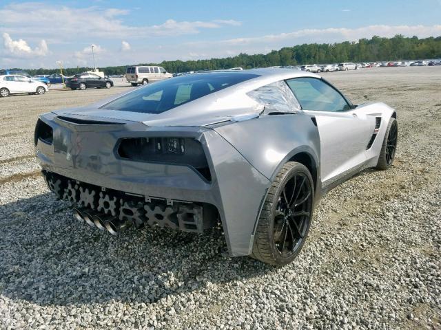 1G1YY2D70H5116028 - 2017 CHEVROLET CORVETTE G SILVER photo 4