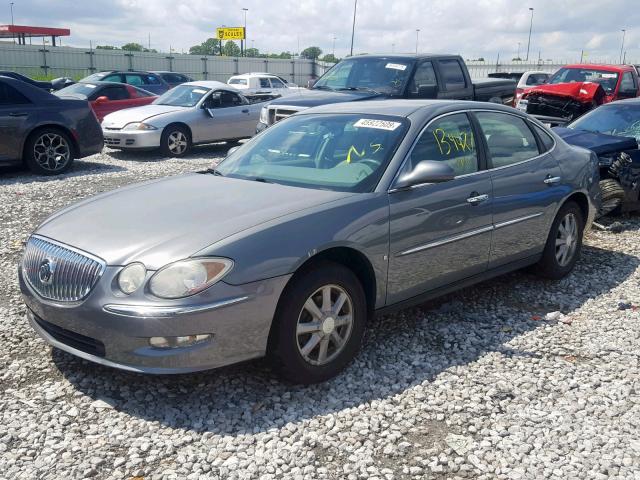 2G4WC582281174331 - 2008 BUICK LACROSSE C SILVER photo 2