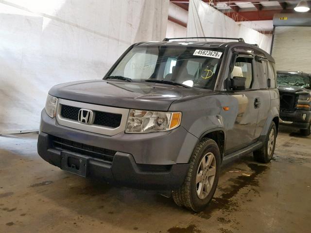 5J6YH2H7XBL007302 - 2011 HONDA ELEMENT EX GRAY photo 2