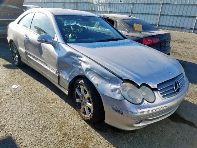 WDBTJ65J64F088083 - 2004 MERCEDES-BENZ CLK 320C SILVER photo 1