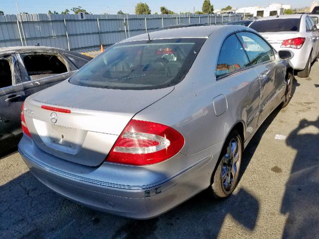 WDBTJ65J64F088083 - 2004 MERCEDES-BENZ CLK 320C SILVER photo 4