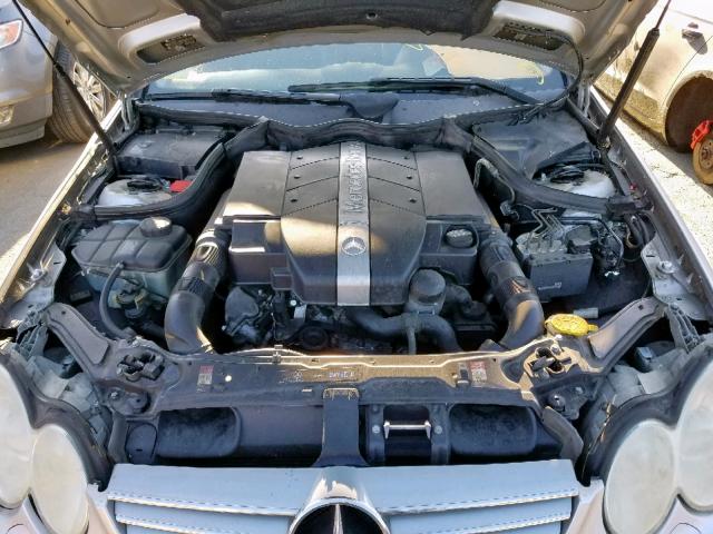 WDBTJ65J64F088083 - 2004 MERCEDES-BENZ CLK 320C SILVER photo 7