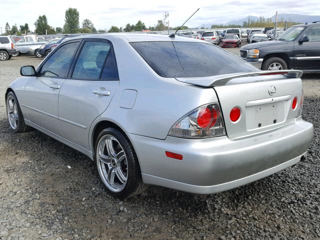 JTHBD182210031839 - 2001 LEXUS IS 300 SILVER photo 3