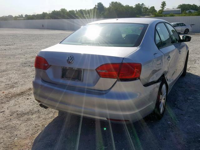 3VW2K7AJ8CM382747 - 2012 VOLKSWAGEN JETTA BASE SILVER photo 4