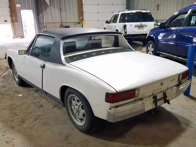 4722900285 - 1972 PORSCHE 944 WHITE photo 3