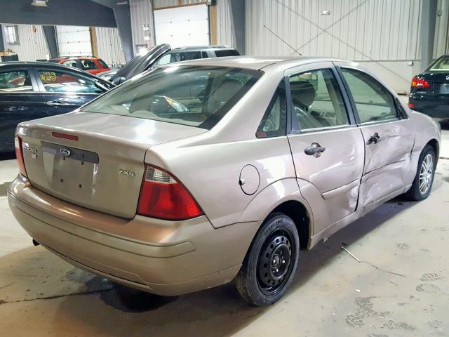 1FAFP34N95W296403 - 2005 FORD FOCUS ZX4 BEIGE photo 4