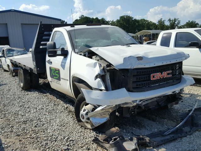 1GD312CL7BF114343 - 2011 GMC SIERRA C35 WHITE photo 1