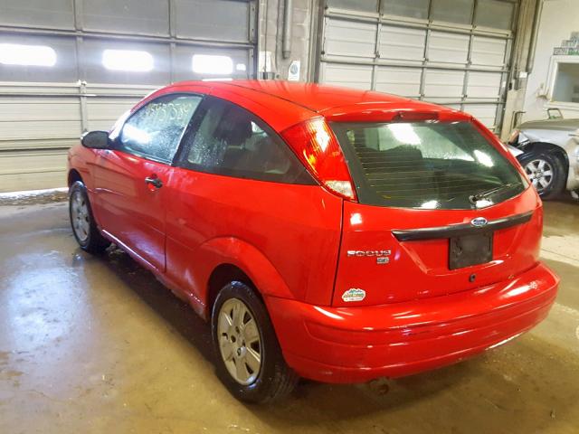 1FAFP31N67W306523 - 2007 FORD FOCUS ZX3 RED photo 4