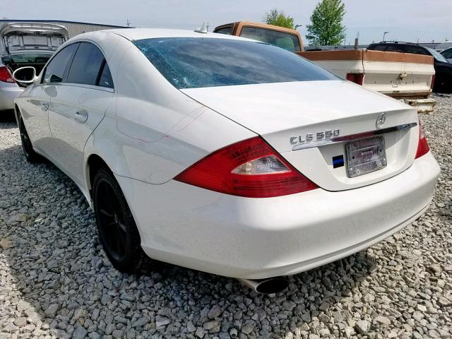 WDDDJ72X28A117883 - 2008 MERCEDES-BENZ CLS 550 WHITE photo 3