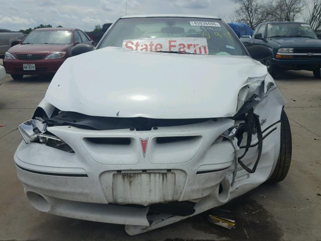 1G2NW52E32M629181 - 2002 PONTIAC GRAND AM G WHITE photo 7