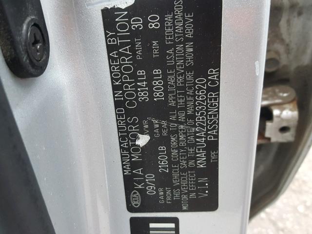 KNAFU4A22B5326620 - 2011 KIA FORTE EX SILVER photo 10