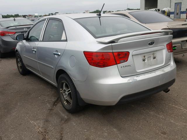 KNAFU4A22B5326620 - 2011 KIA FORTE EX SILVER photo 3