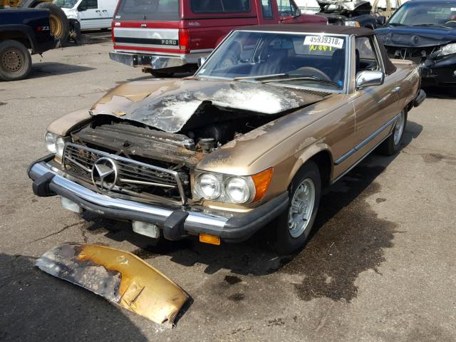 WDBBA45A4EA013946 - 1984 MERCEDES-BENZ 380 SL TAN photo 2