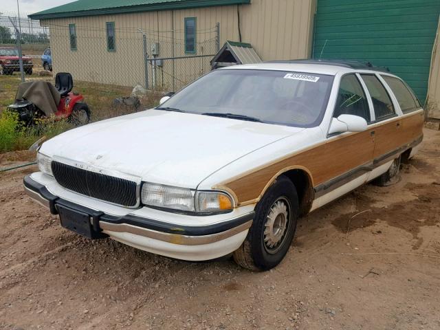 1G4BR82P7TR418932 - 1996 BUICK ROADMASTER WHITE photo 2