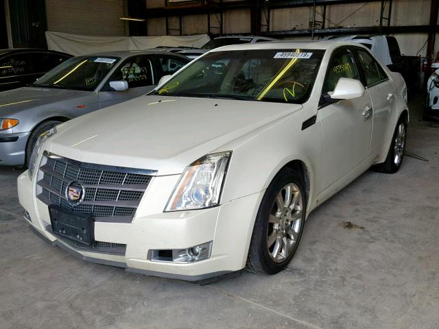 1G6DT57VX80179783 - 2008 CADILLAC CTS HI FEA WHITE photo 2