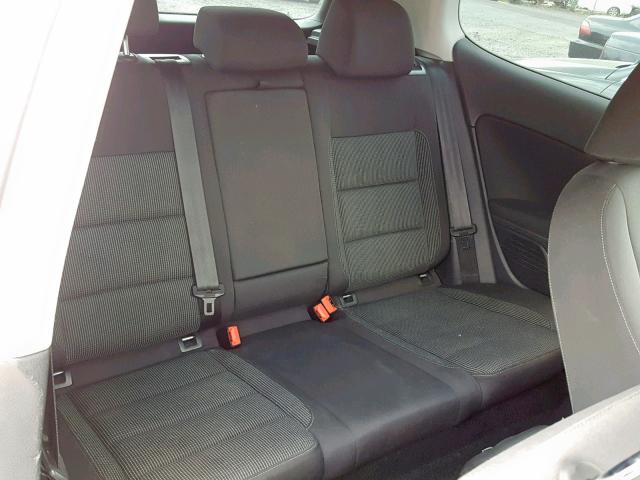 WVWMM7AJ4CW002115 - 2012 VOLKSWAGEN GOLF 银色 照片 6