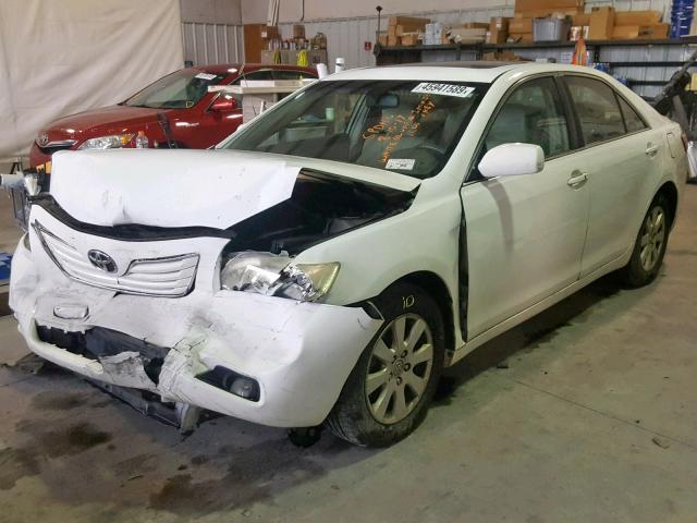 4T1BK46K57U519675 - 2007 TOYOTA CAMRY NEW WHITE photo 2