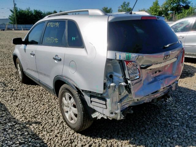 5XYKT3A66DG415733 - 2013 KIA SORENTO LX SILVER photo 3