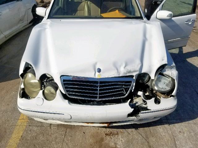 WDBJF65J01B337716 - 2001 MERCEDES-BENZ E 320 WHITE photo 7