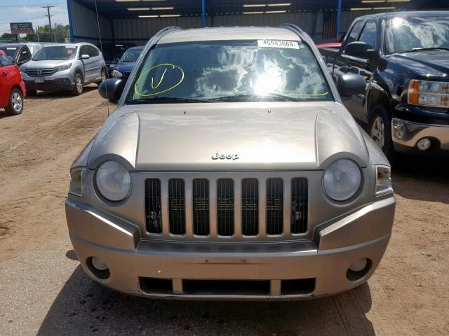 1J8FF47W47D193839 - 2007 JEEP COMPASS GOLD photo 9