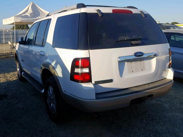 1FMEU64E46UB29925 - 2006 FORD EXPLORER E WHITE photo 3