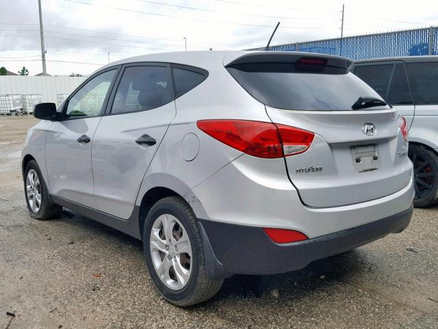 KM8JT3AB5CU403994 - 2012 HYUNDAI TUCSON GL SILVER photo 3