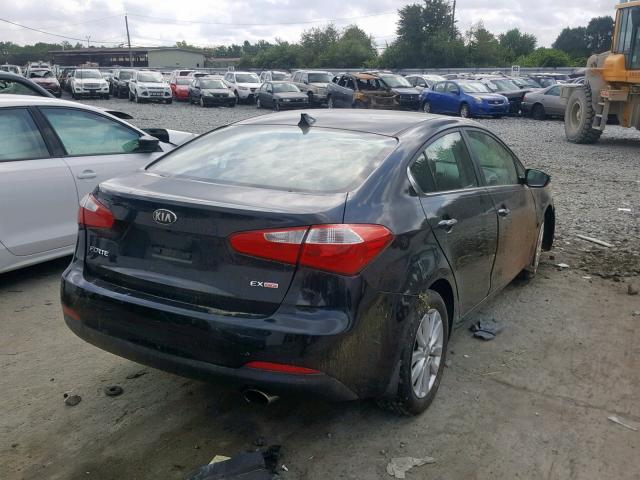 KNAFX4A85E5070828 - 2014 KIA FORTE EX BLACK photo 4