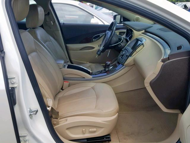 1G4GC5E37DF276227 - 2013 BUICK LACROSSE WHITE photo 5