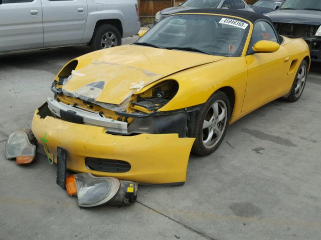 WP0CA29852U623589 - 2002 PORSCHE BOXSTER YELLOW photo 2