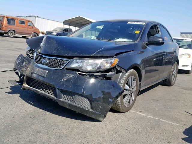 KNAFU4A29D5715404 - 2013 KIA FORTE EX BLACK photo 2