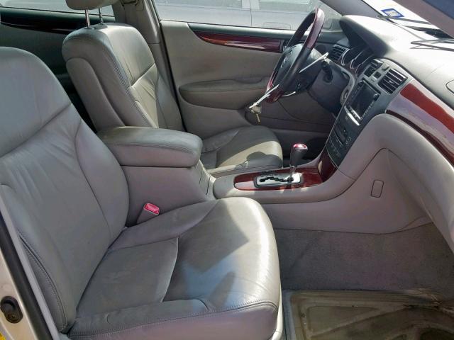 JTHBA30G945042579 - 2004 LEXUS ES 330 GRAY photo 5