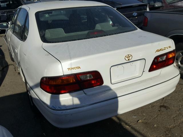 4T1BF18B5XU323347 - 1999 TOYOTA AVALON WHITE photo 3