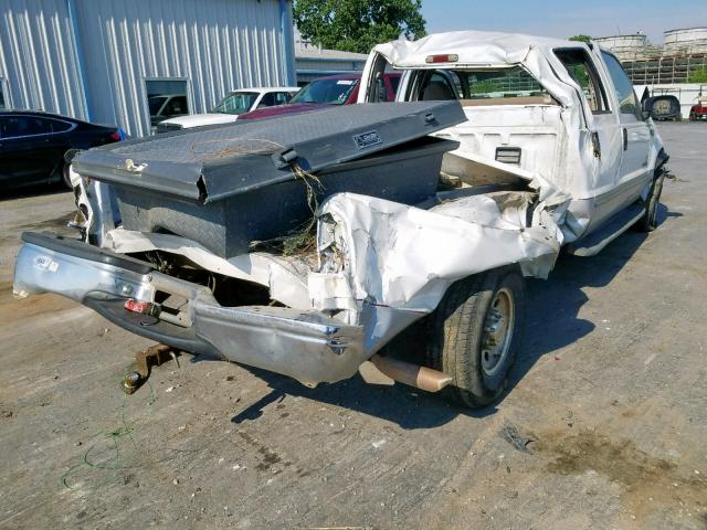 1FTSW31F6YEA86795 - 2000 FORD F350 SRW S WHITE photo 4