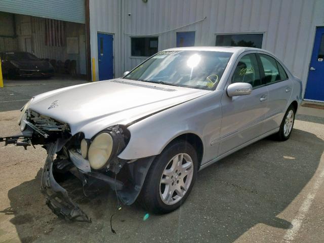 WDBUF65J53A203855 - 2003 MERCEDES-BENZ E 320 SILVER photo 2