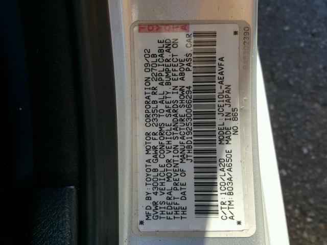 JTHBD192530066294 - 2003 LEXUS IS 300 SILVER photo 10