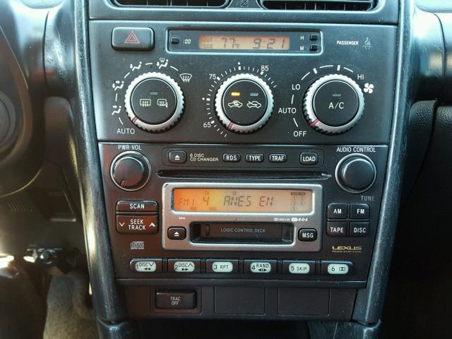 JTHBD192530066294 - 2003 LEXUS IS 300 SILVER photo 9