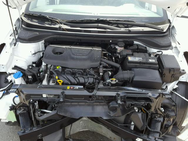 3KPC24A36JE024433 - 2018 HYUNDAI ACCENT SEL WHITE photo 7