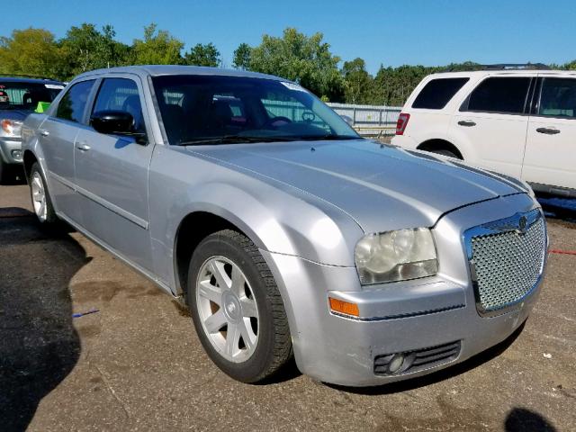 2C3JA53G35H130658 - 2005 CHRYSLER 300 TOURIN SILVER photo 1