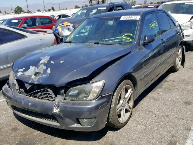 JTHBD192050101259 - 2005 LEXUS IS 300 GRAY photo 2