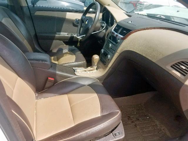 1G1ZE5E79BF262040 - 2011 CHEVROLET MALIBU LTZ 白色 照片 5