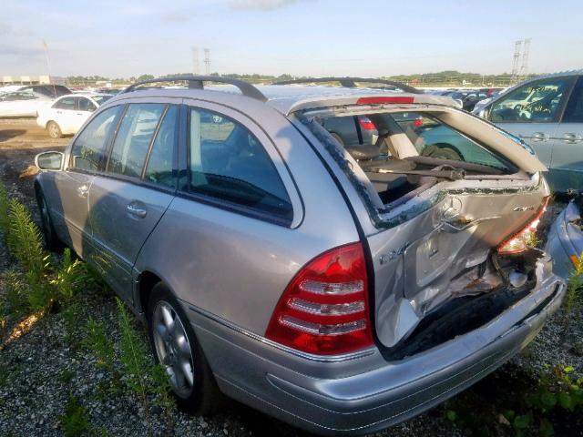 WDBRH81J53F381012 - 2003 MERCEDES-BENZ C 240 SPOR SILVER photo 3